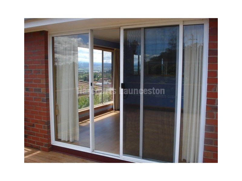 8 Janor Street, Riverside TAS 7250
