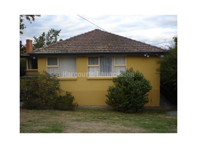 16 Riverside Drive, Riverside TAS 7250