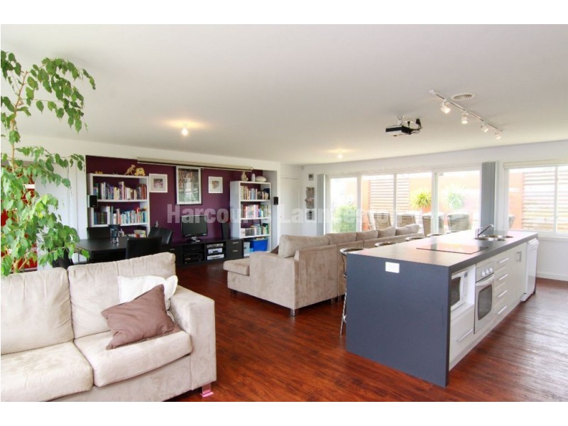 44 Bill Grove, Mowbray TAS 7248