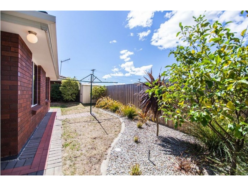 2/15 Pamela Court, Summerhill TAS 7250