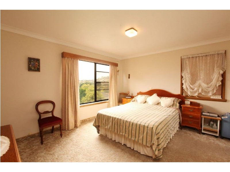 21 Guilford Road, Riverside TAS 7250