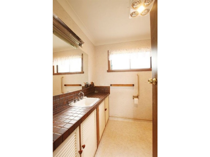 21 Guilford Road, Riverside TAS 7250