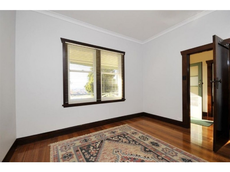 2/30 Strahan Road, Newstead TAS 7250