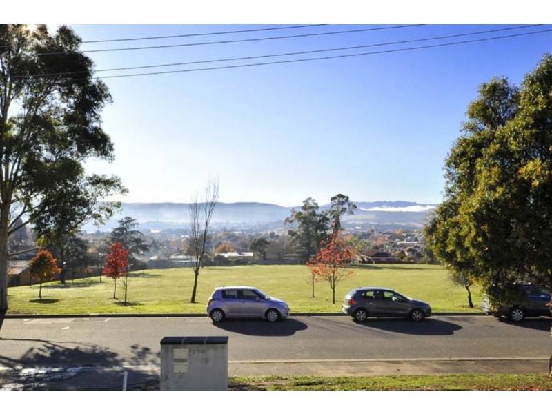 2/30 Strahan Road, Newstead TAS 7250