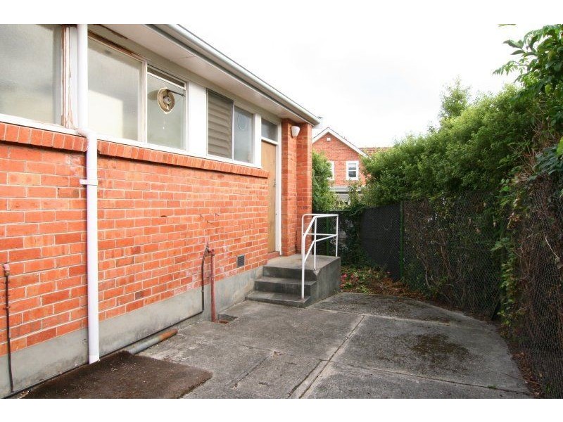 8 Balfour Street, Newnham TAS 7248