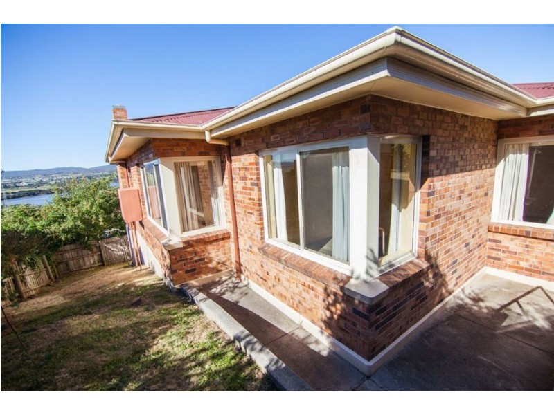 77 Forest Road, Trevallyn TAS 7250