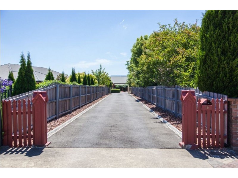 15 Spring Grove, Youngtown TAS 7249