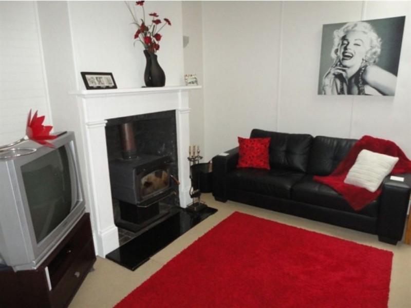 1 Leslie Place, South Launceston TAS 7249