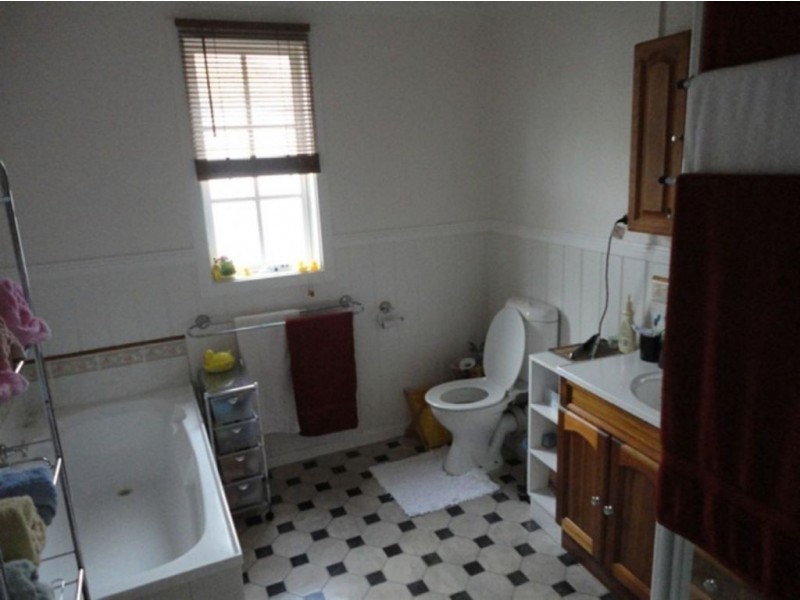 1 Leslie Place, South Launceston TAS 7249