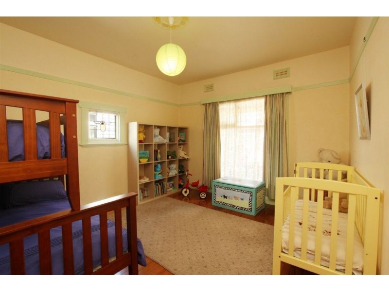 8 Cato Street, West Launceston TAS 7250