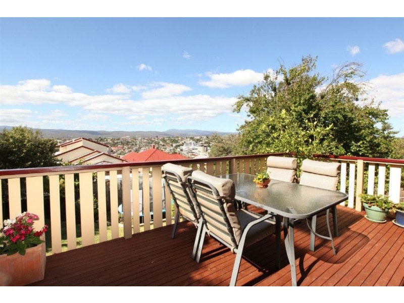 8 Cato Street, West Launceston TAS 7250