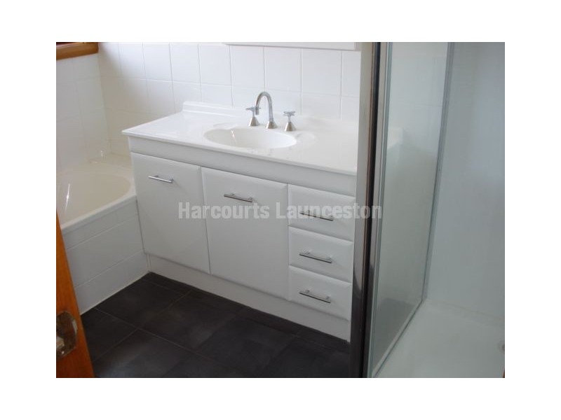 140 Poplar Parade, Youngtown TAS 7249