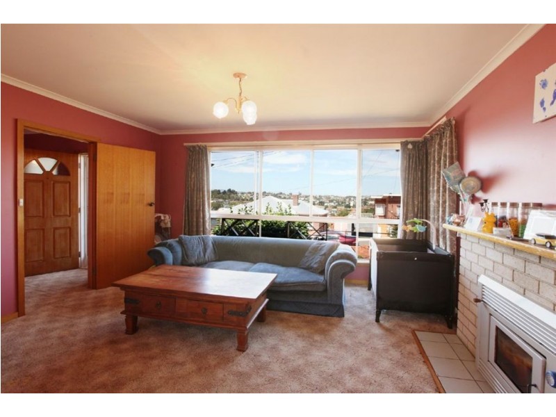 26 Bond Street, Kings Meadows TAS 7249