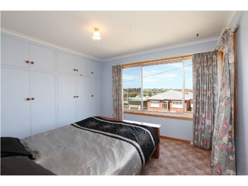 26 Bond Street, Kings Meadows TAS 7249