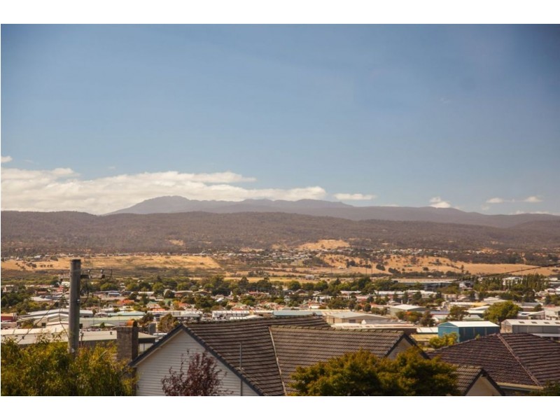 73 Forest Road, Trevallyn TAS 7250