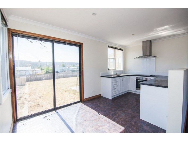 19 Stoke Street, Ravenswood TAS 7250