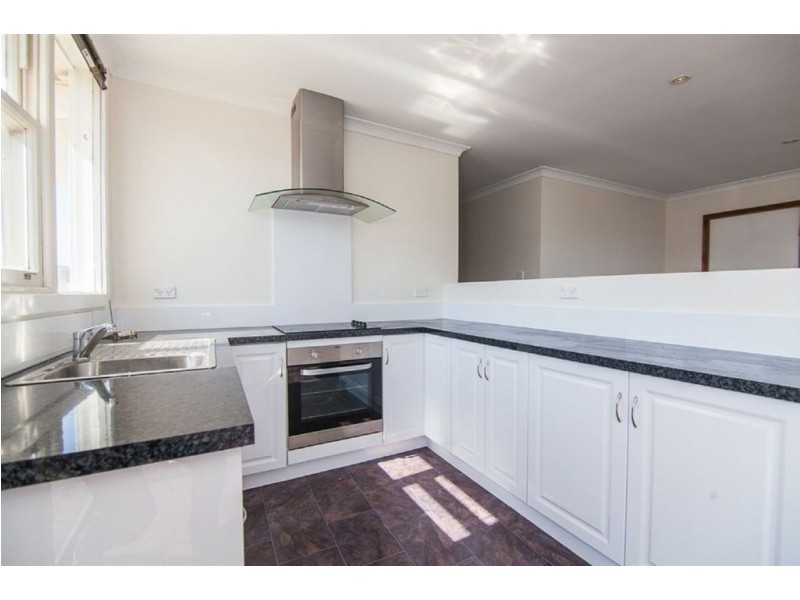 19 Stoke Street, Ravenswood TAS 7250