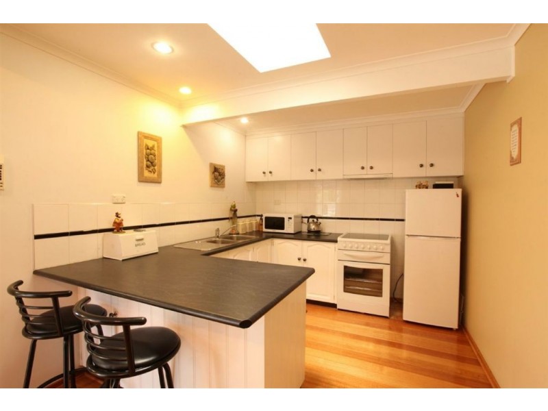 17 Belgrave Parade, Youngtown TAS 7249