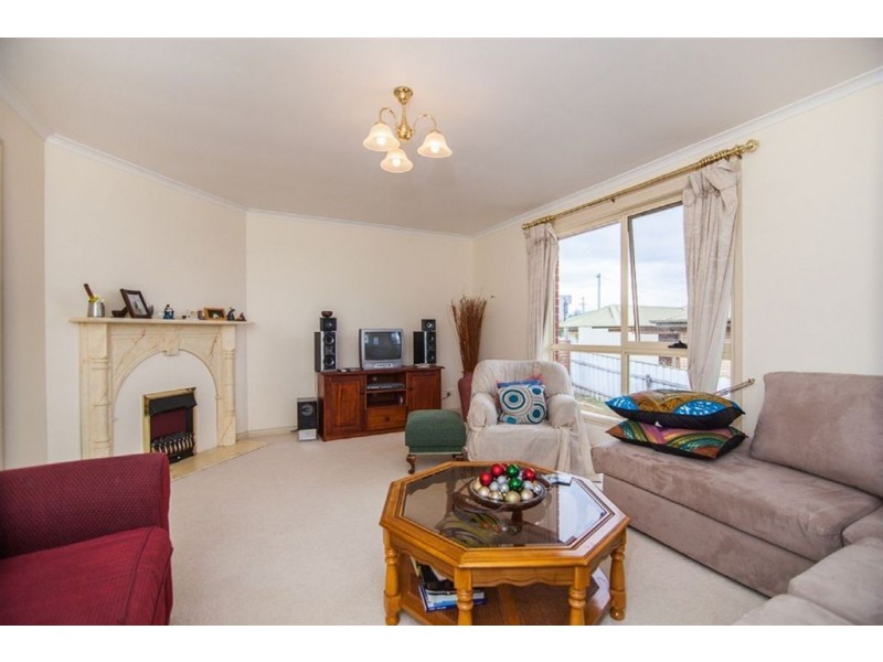 2 Doncaster Court, Trevallyn TAS 7250