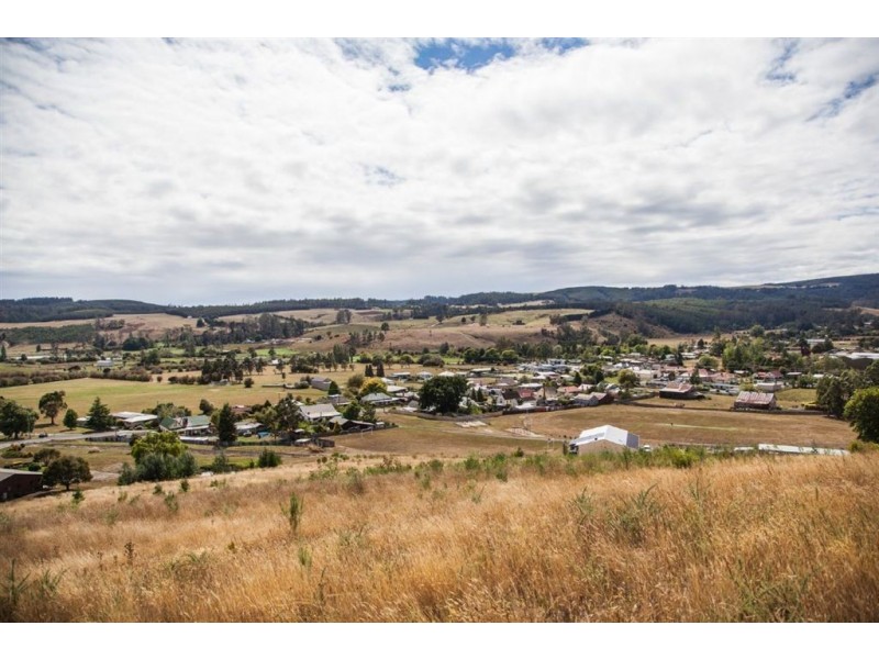 51 Station Road, Lilydale TAS 7268