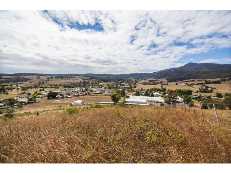 51 Station Road, Lilydale TAS 7268