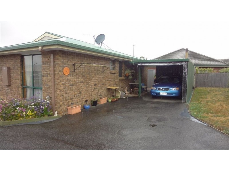 1/38 Benwerrin Crescent, Norwood TAS 7250