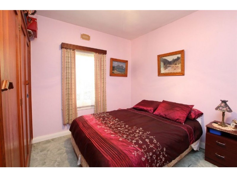 10 Neika Avenue, West Launceston TAS 7250