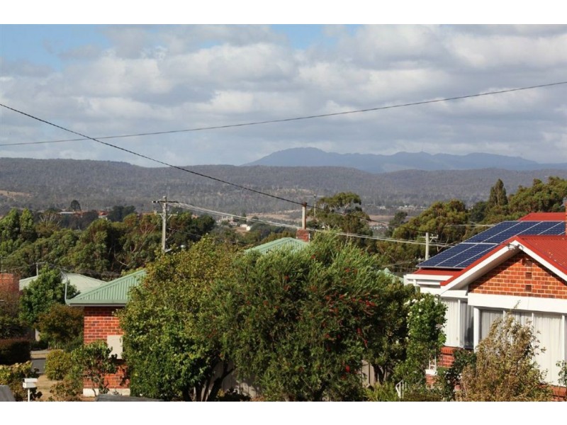7 Fairway Crescent, Riverside TAS 7250