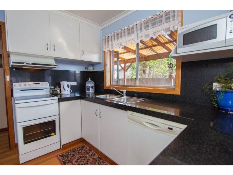 7 Walnut Grove, Summerhill TAS 7250