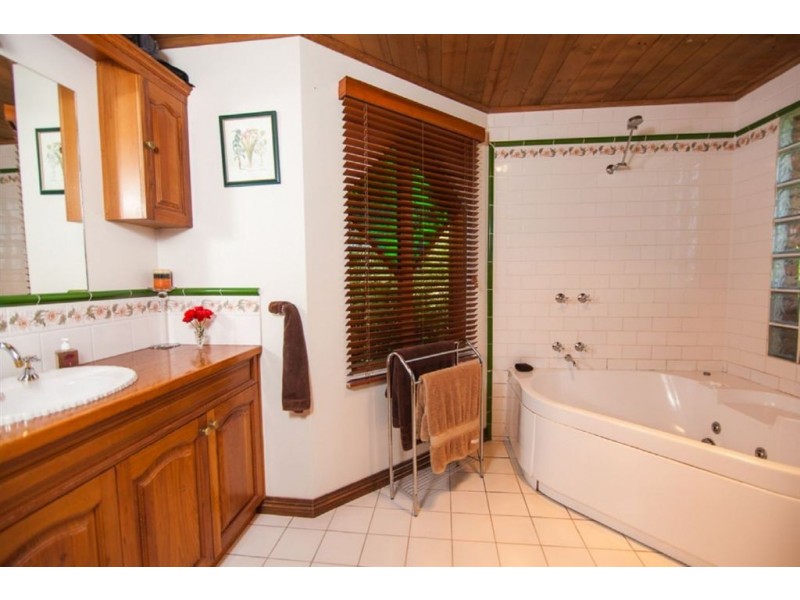 23 Queechy Road, Norwood TAS 7250