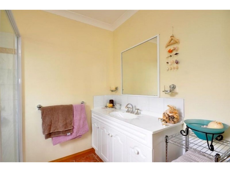 28 Lachlan Parade, Trevallyn TAS 7250