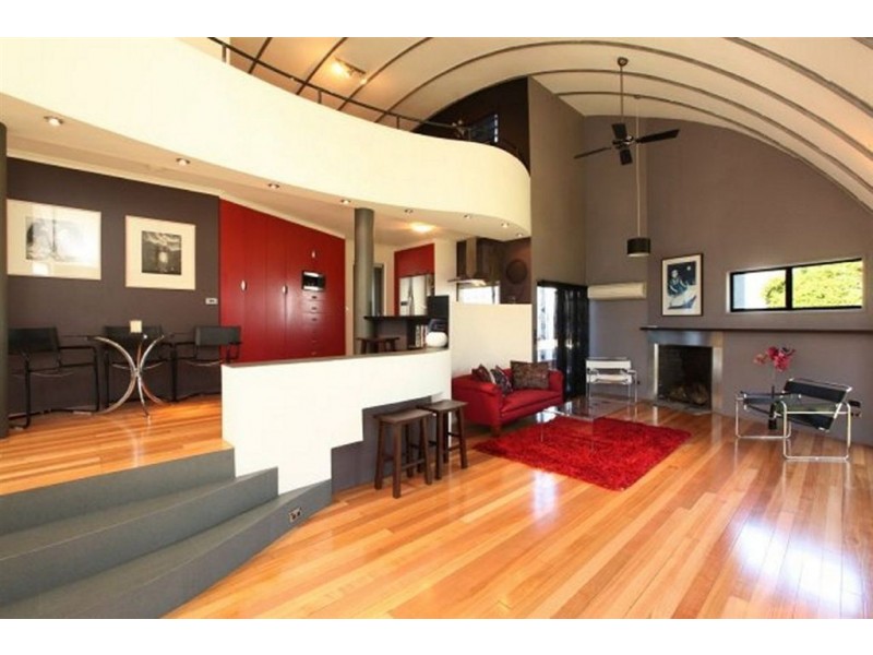 36 Roberts Crescent, Newnham TAS 7248
