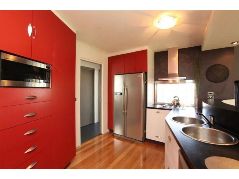 36 Roberts Crescent, Newnham TAS 7248