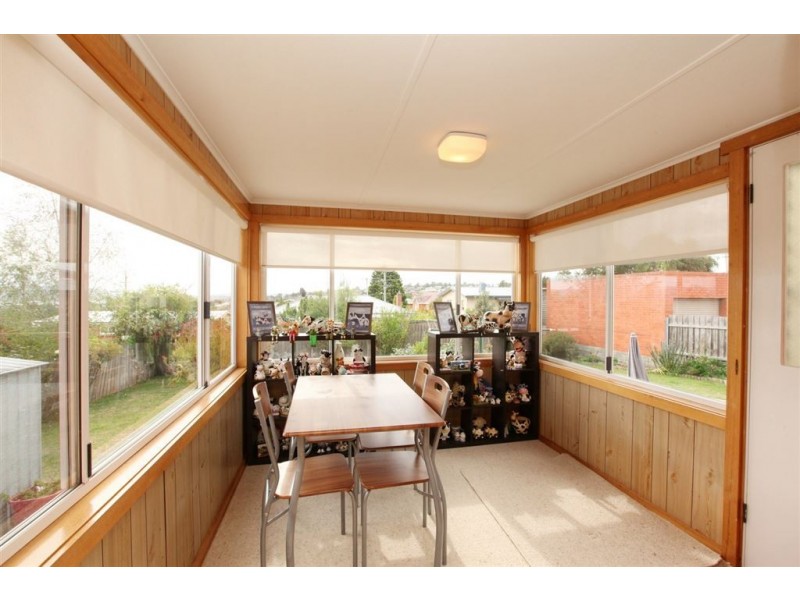 36 Cornwall Crescent, Newnham TAS 7248