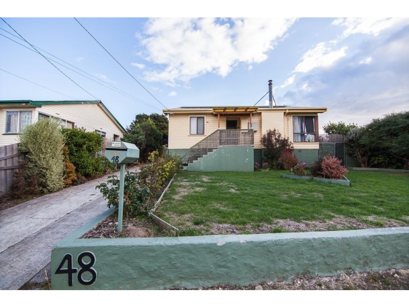 48 Hargrave Crescent, Mayfield TAS 7248