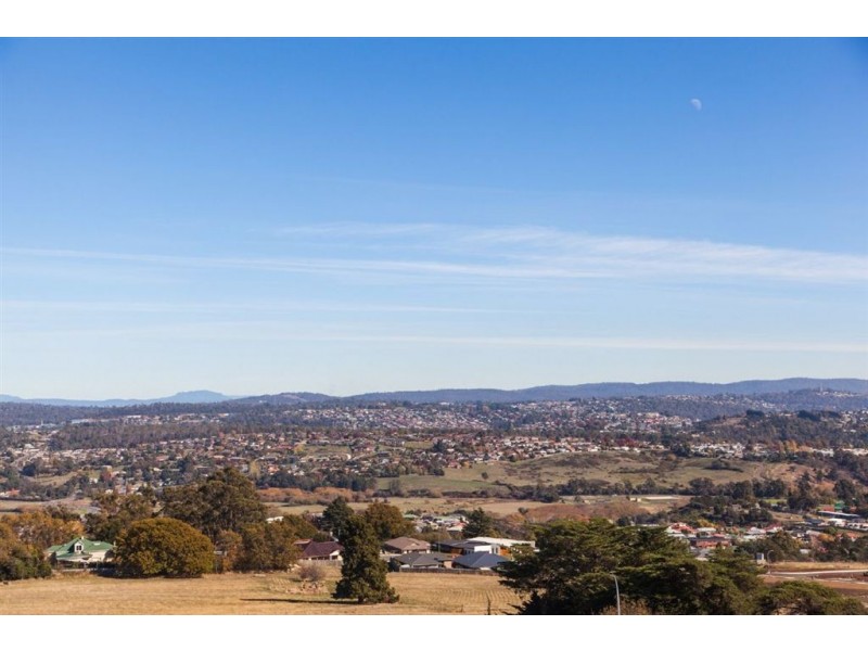 1 Audrey Avenue, St Leonards TAS 7250