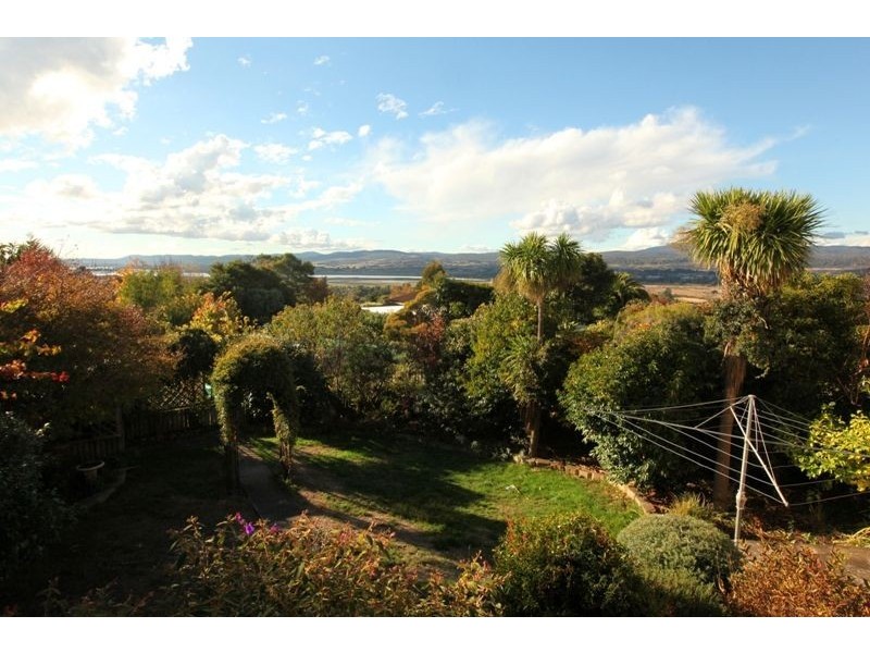 34 Denis Drive, Riverside TAS 7250