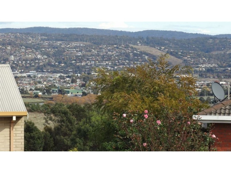 23 Leeander Crescent, Ravenswood TAS 7250