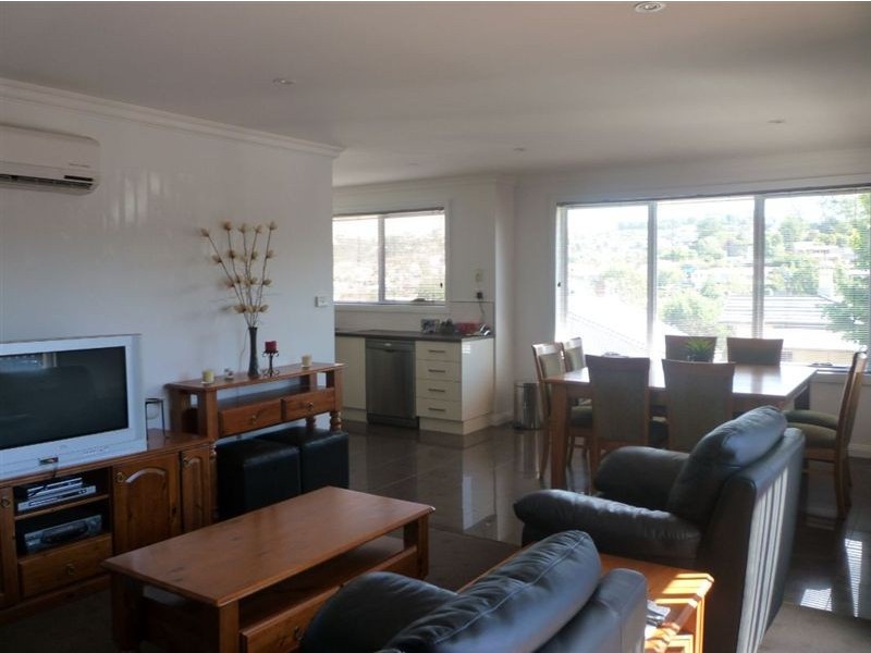 1/5 Merrington Lane, Kings Meadows TAS 7249