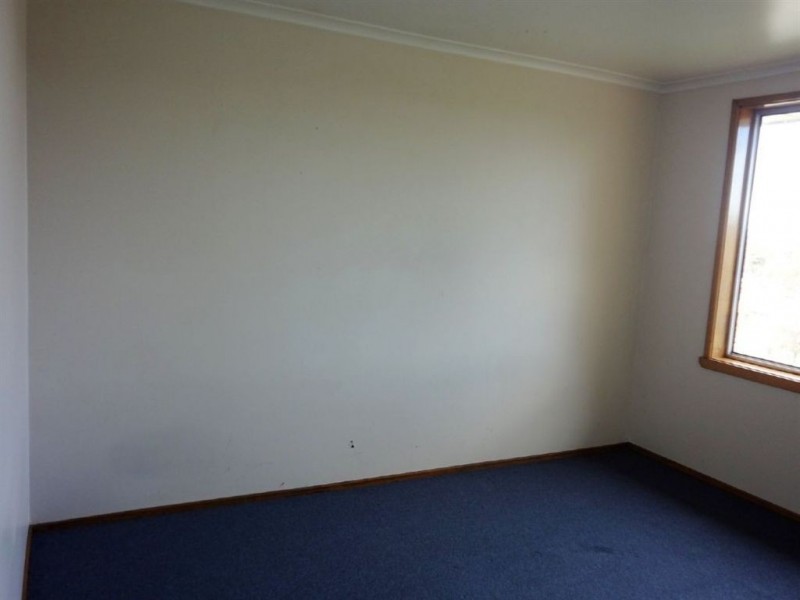 8 Emerald Place, Ravenswood TAS 7250