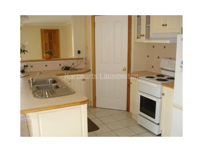 86 Cherry Road, Trevallyn TAS 7250