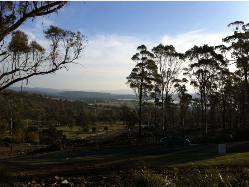 4 The Rise, Windermere TAS 7252