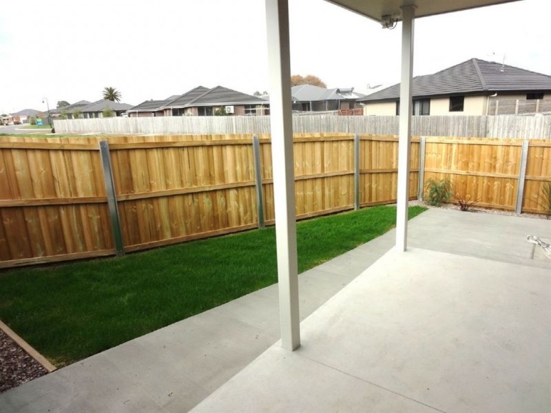 1/5 Caprice Court, Newnham TAS 7248
