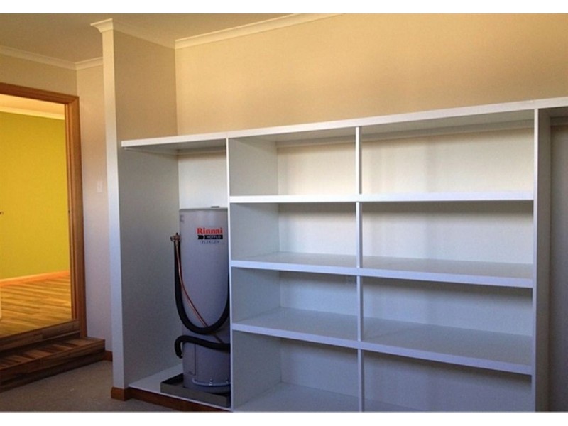 2/5 Caprice Court, Newnham TAS 7248