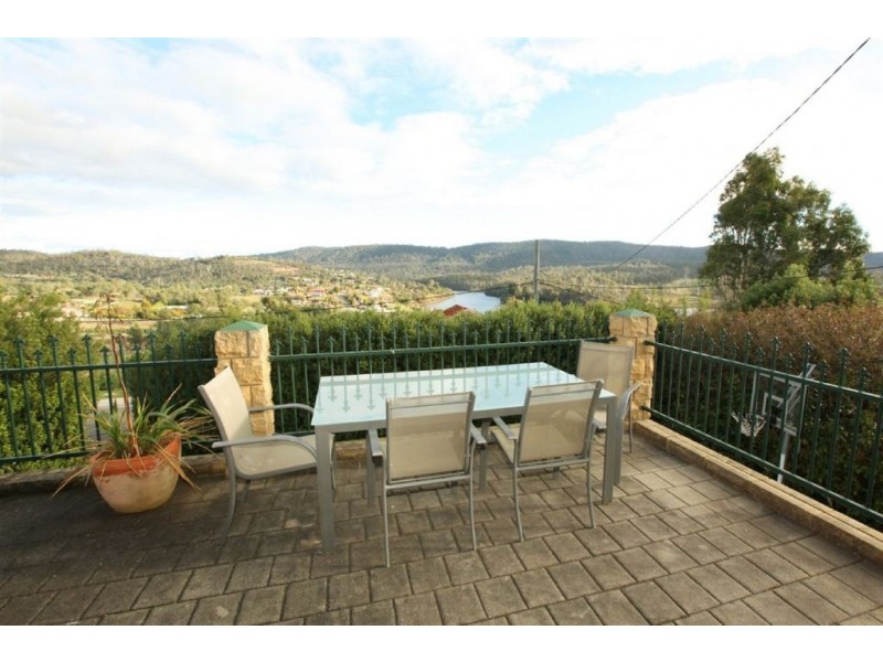 21 Columbus Drive, Blackstone Heights TAS 7250