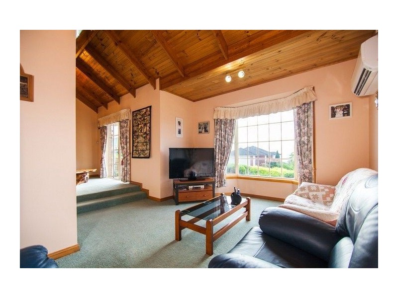 1 Doncaster Court, Trevallyn TAS 7250