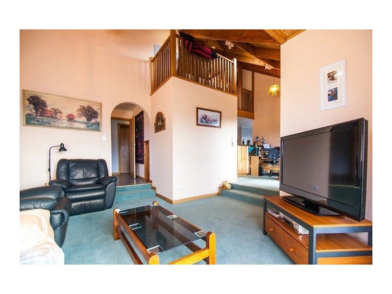 1 Doncaster Court, Trevallyn TAS 7250