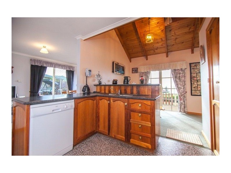 1 Doncaster Court, Trevallyn TAS 7250