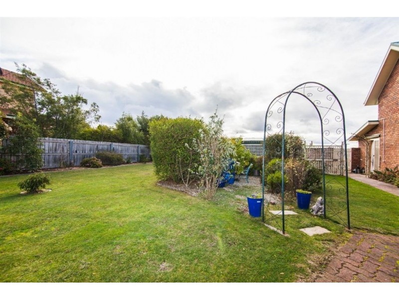 1 Doncaster Court, Trevallyn TAS 7250