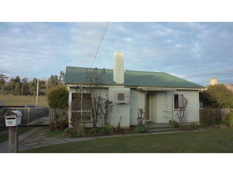 18 Treherne Street, Mayfield TAS 7248